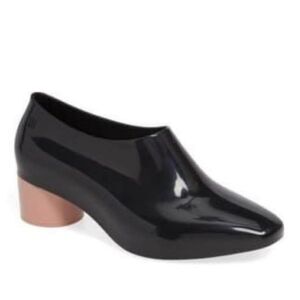 Melissa Mid Espuma Soft Plastic Black with Round Pink Heels Size 6 EU 37